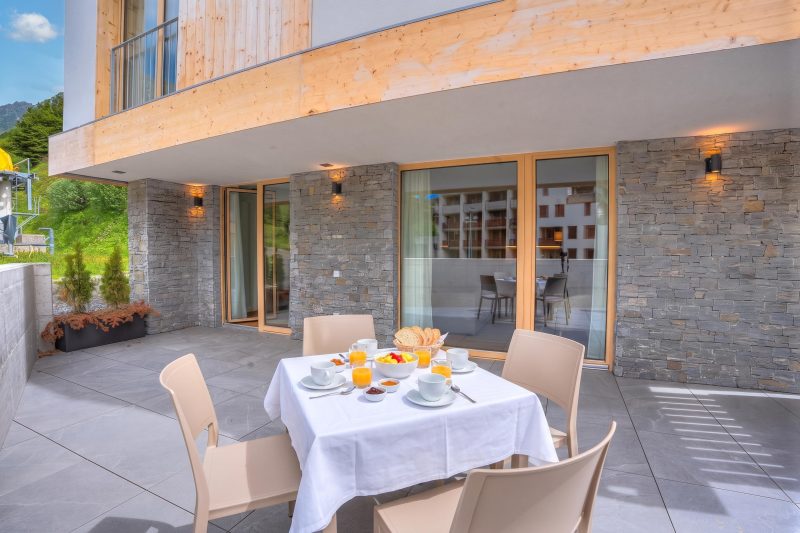 Residenza Castanea 110 Modern Alpine Stay in San Bernardino | Ski, Hiking & Nature