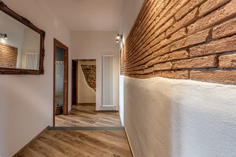 Luxury Chianti Road - 3BR Free Parking
