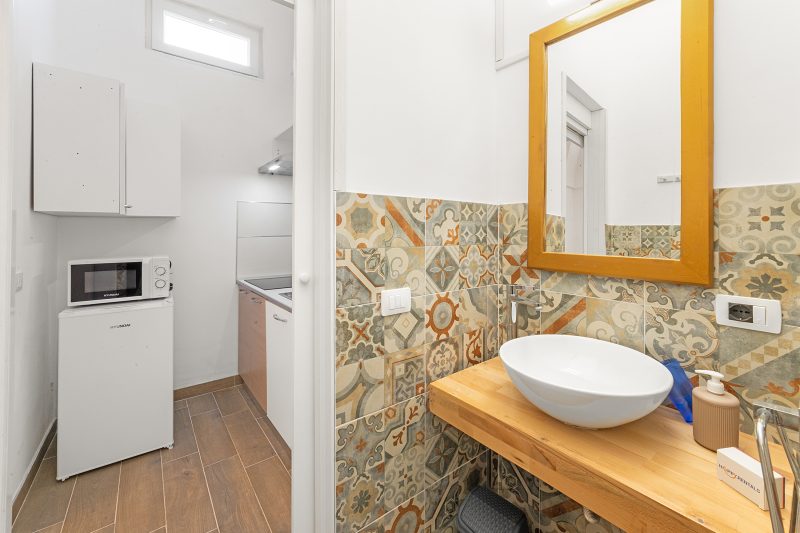 Casa Miggiano 6 BR Apartment in Town