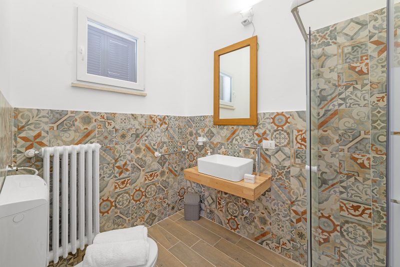 Casa Miggiano 6 BR Apartment in Town