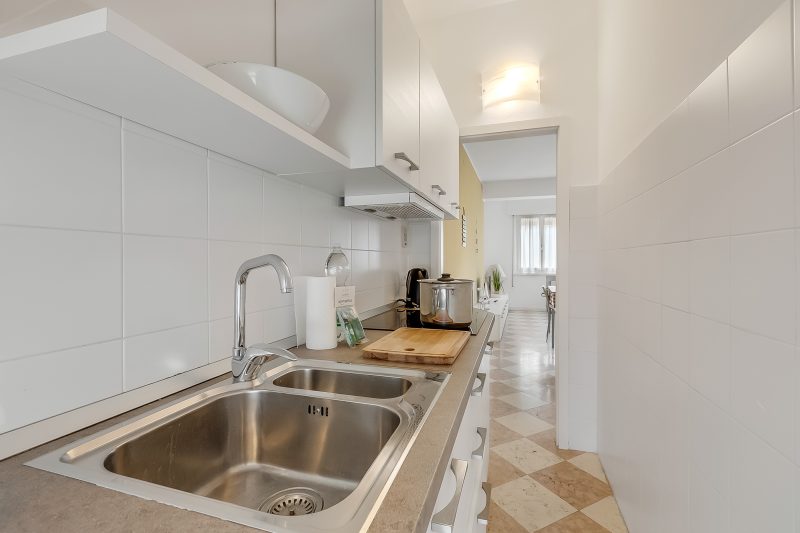Blu Gem Modern