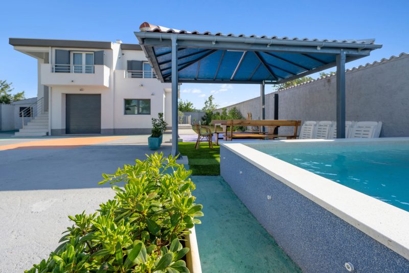 Holiday Home Eros with Pool