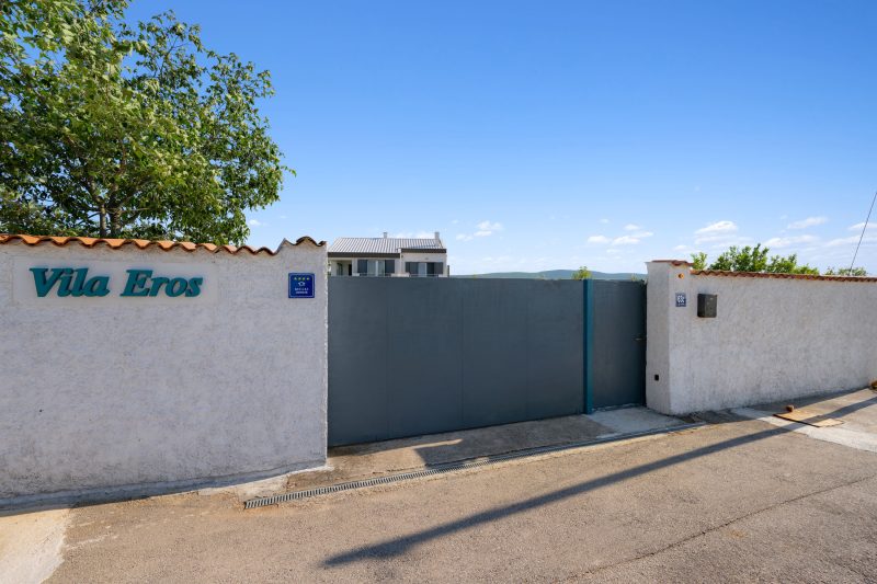 Holiday Home Eros with Pool