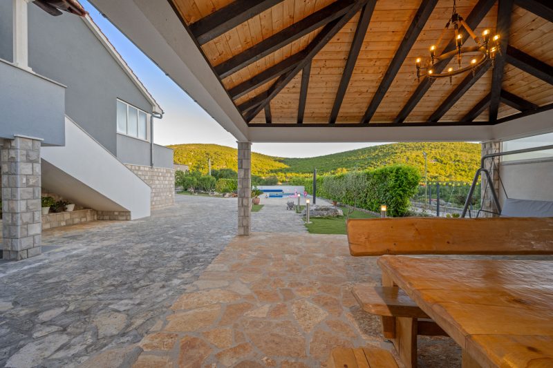 Pool Villa Marija
