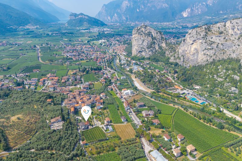 Falesia Vertical Rock View