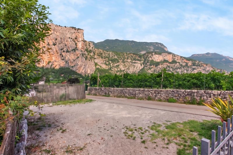 Falesia Vertical Rock View