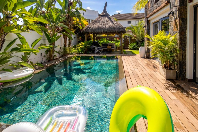 Villa Garden House GH06, Pool & Holidays, 2 Min To Beach