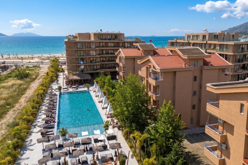 Sea Side Palm Modern Suites