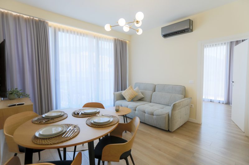 Seaside Serenity Palm Apartment