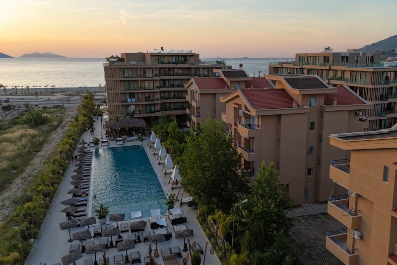 Seaside Serenity Palm Apartment