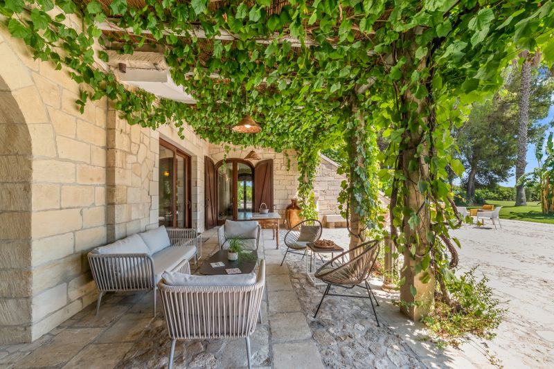 Masseria Saracino Pool And Garden
