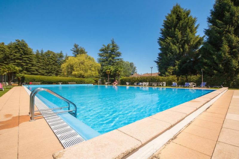 Rododendro Rosso: Duplex with Pool, Tennis and BBQ