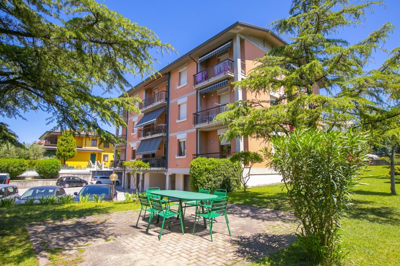 Casa dei Quadri - Lake View Apartment with Balcony