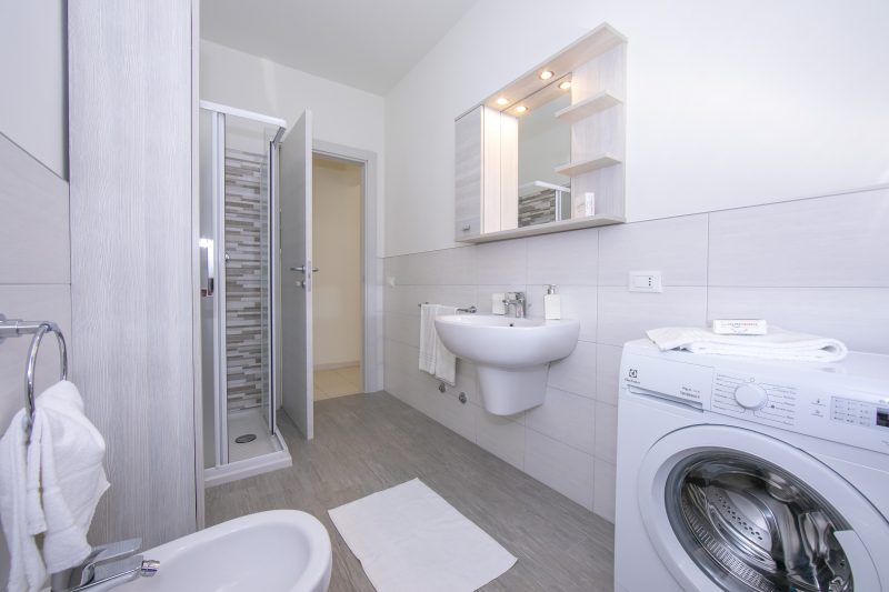 Casa dei Quadri - Lake View Apartment with Balcony