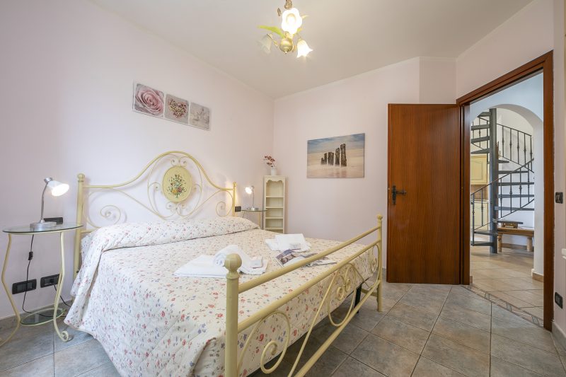 Villa Monte Enrico - With Pool & Jacuzzi