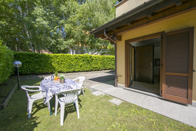Le Betulle Private Garden & Parking in Laveno