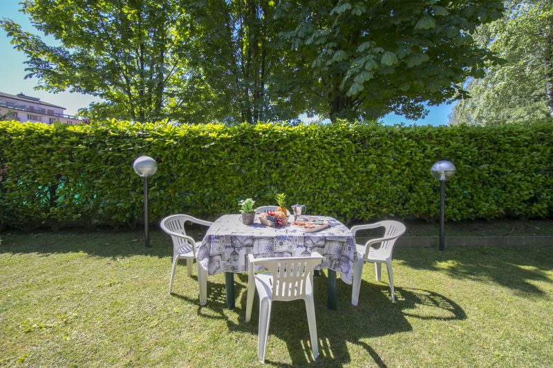 Le Betulle Private Garden & Parking in Laveno