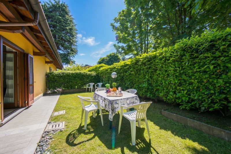 Le Betulle Private Garden & Parking in Laveno