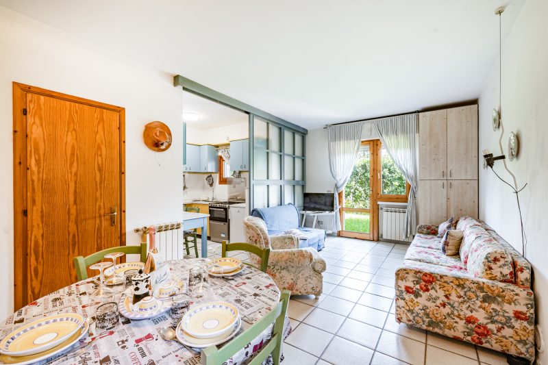 La Chimera Duplex with Garden 700m from sea