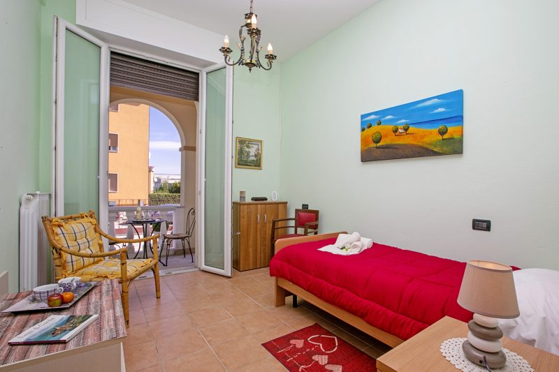 Villa Mimosa Near Desenzano Old Town Apt 1 Parking, A/C, WiFi
