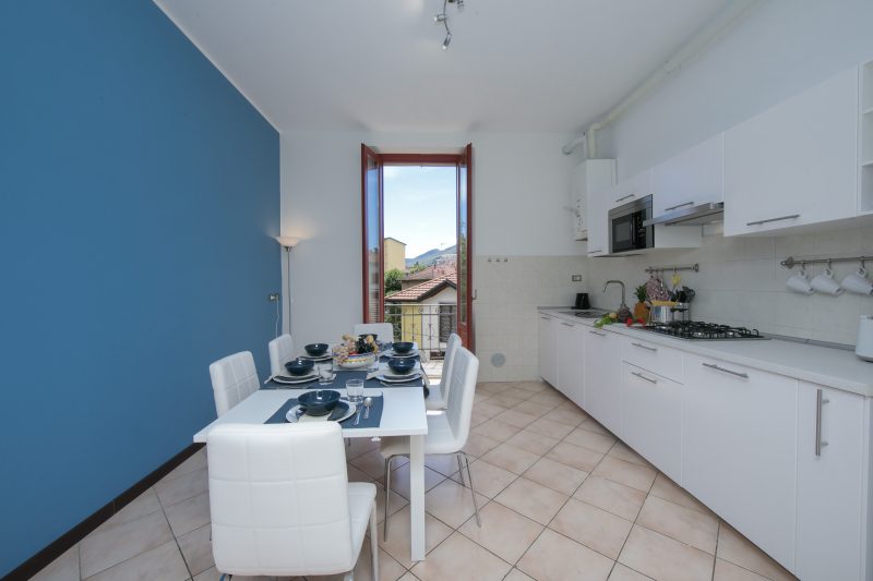 Residenza Oleandro - Lake View Balcony in Luino Center