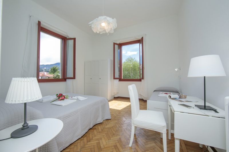 Residenza Oleandro - Lake View Balcony in Luino Center