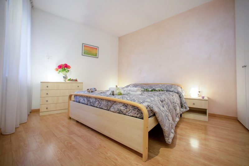 Riva Lago e Spiaggia Apartment with Balcony and Parking