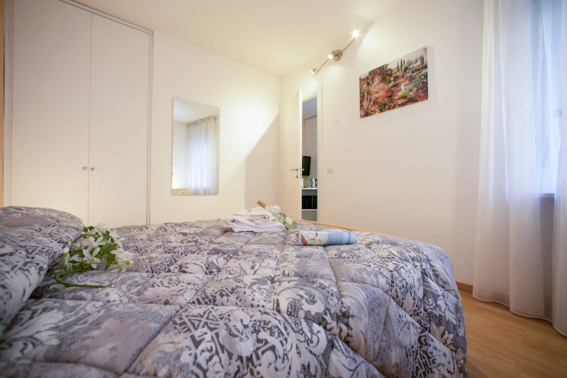 Riva Lago e Spiaggia Apartment with Balcony and Parking