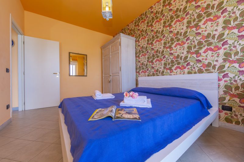 Laigueglia Beach, Seafront Sea-View Balcony