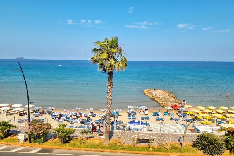 Laigueglia Beach, Seafront Sea-View Balcony