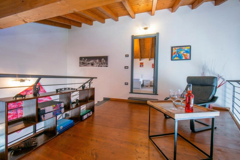 Villa Laura Private Pool and Garden near Lake Maggiore for 9