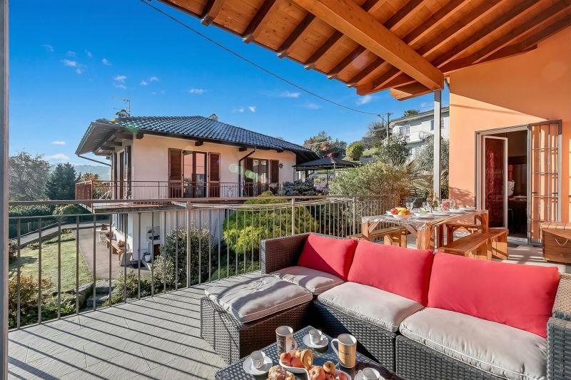 Villa Laura Private Pool and Garden near Lake Maggiore for 9