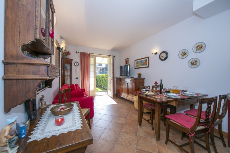 Casa Emma with Pool, Garden and Garage