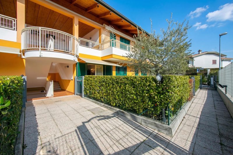 Casa Emma with Pool, Garden and Garage
