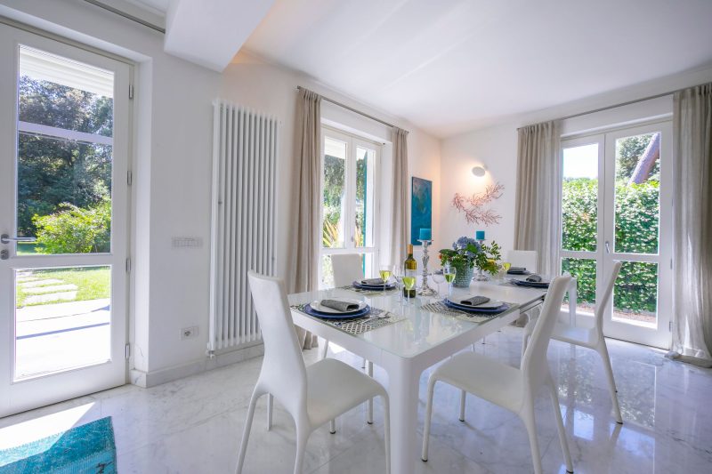 Villa Victor 100m from sea