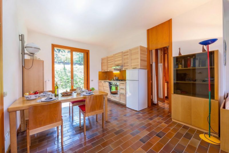 Sunset in Ranco: Lakeview Townhouse with Private Garden