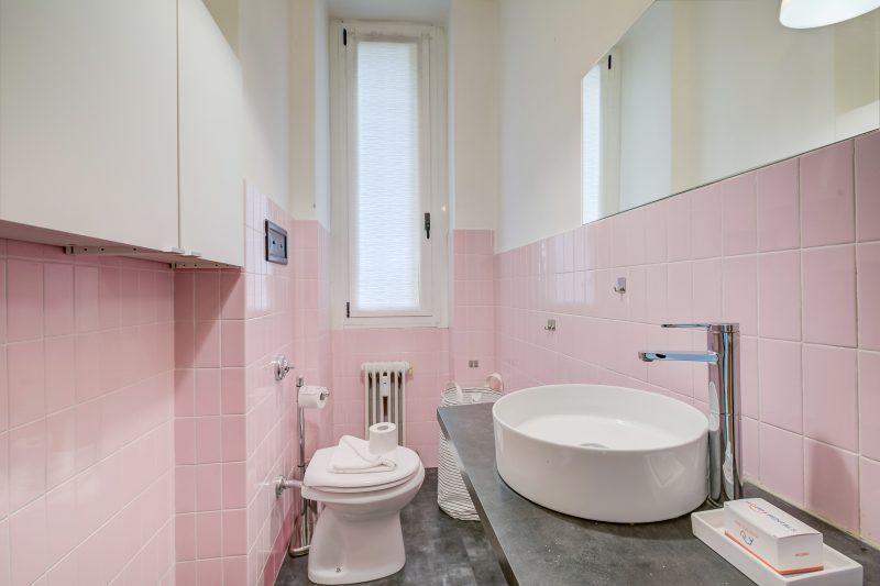 Appartamento di Tommaso Central Desenzano w/ A/C sleeps 4
