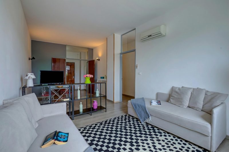 Appartamento di Tommaso Central Desenzano w/ A/C sleeps 4