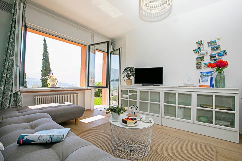 Casa Turchese with Private Garden, Pool and Tennis
