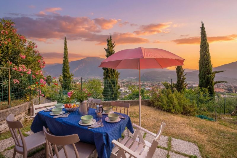 Casa Turchese with Private Garden, Pool and Tennis