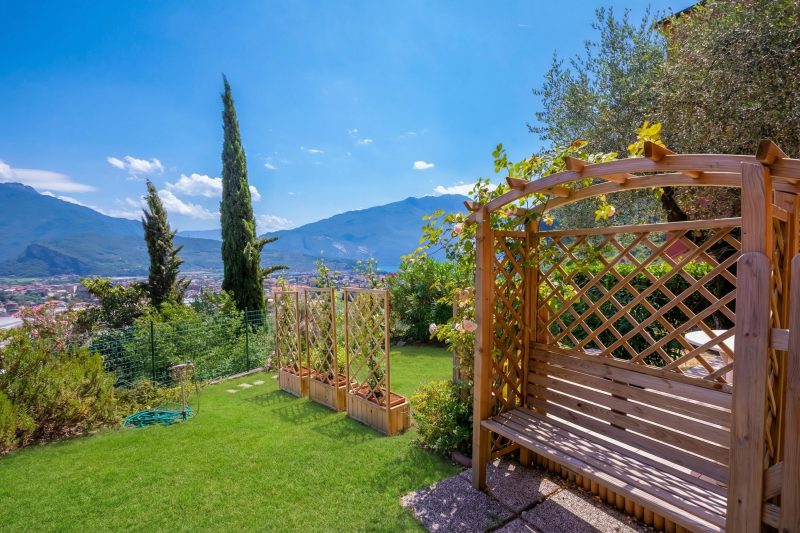 Casa Turchese with Private Garden, Pool and Tennis