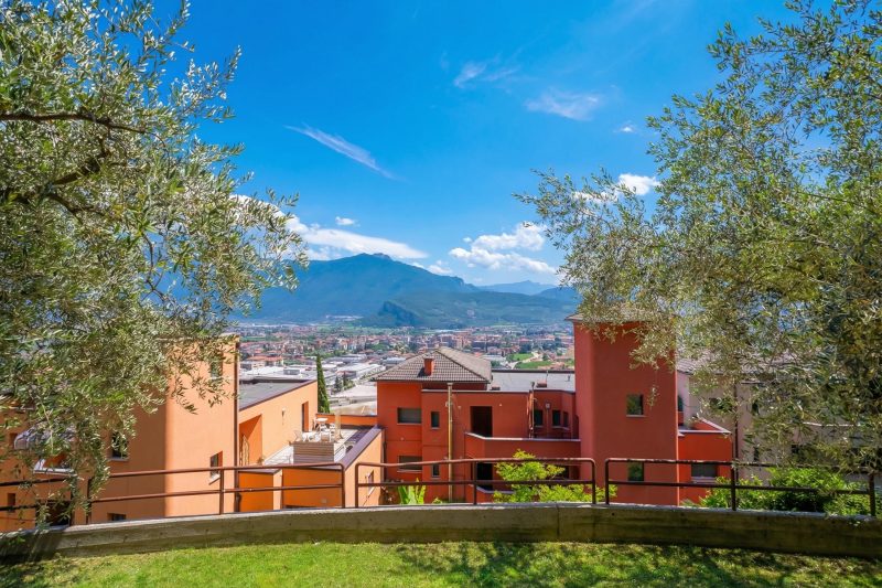 Casa Turchese with Private Garden, Pool and Tennis