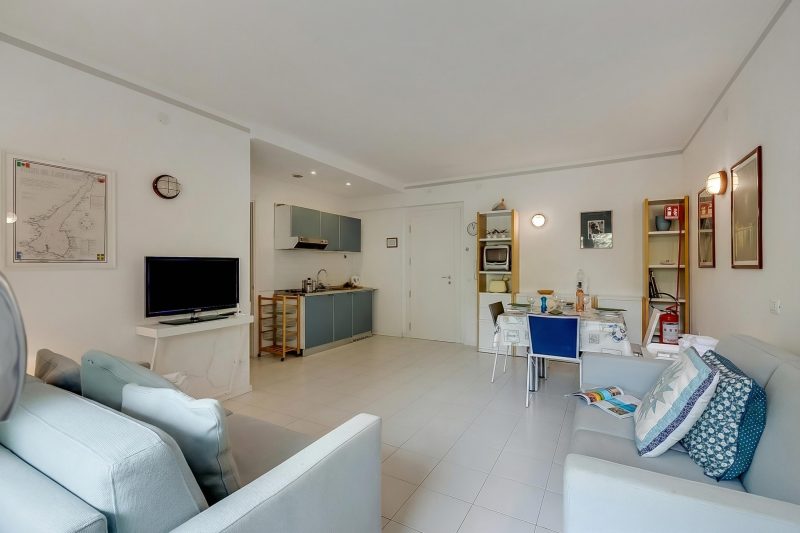 Residenza Lago D'Argento by the Beach