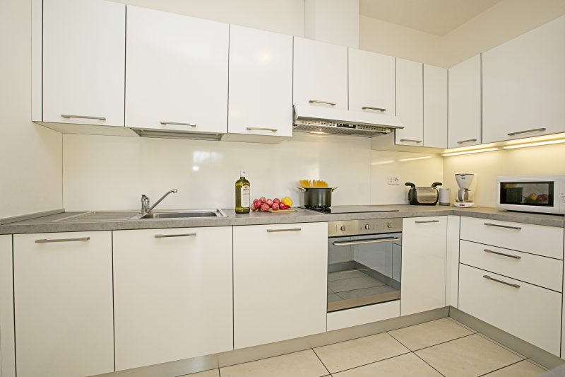 Torbole Relax, Pool & Balcony Apartment