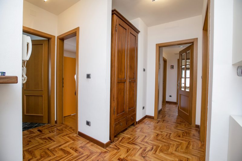 Paulie Apartment in Riva del Garda