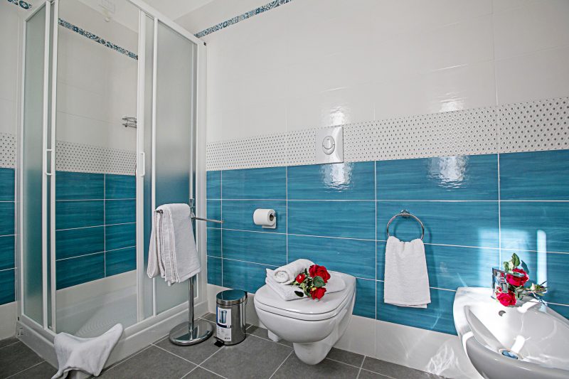Villa Mimosa Near Desenzano Old Town Apt 5 Parking, A/C, WiFi