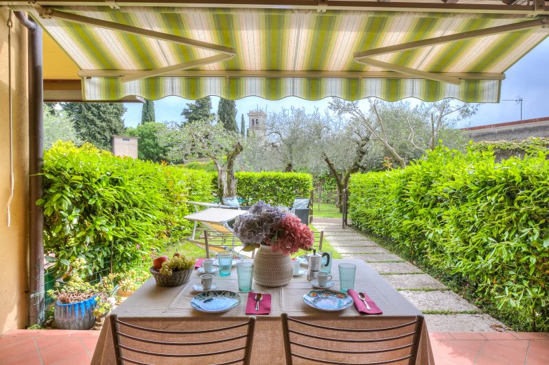 Borgo Degli Ulivi - 200m to the Lake with Shared Pool