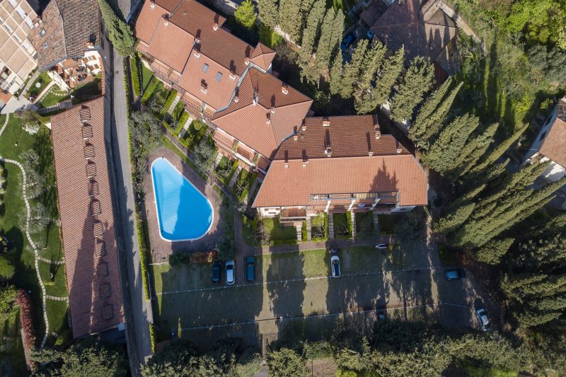 Borgo Degli Ulivi - 200m to the Lake with Shared Pool