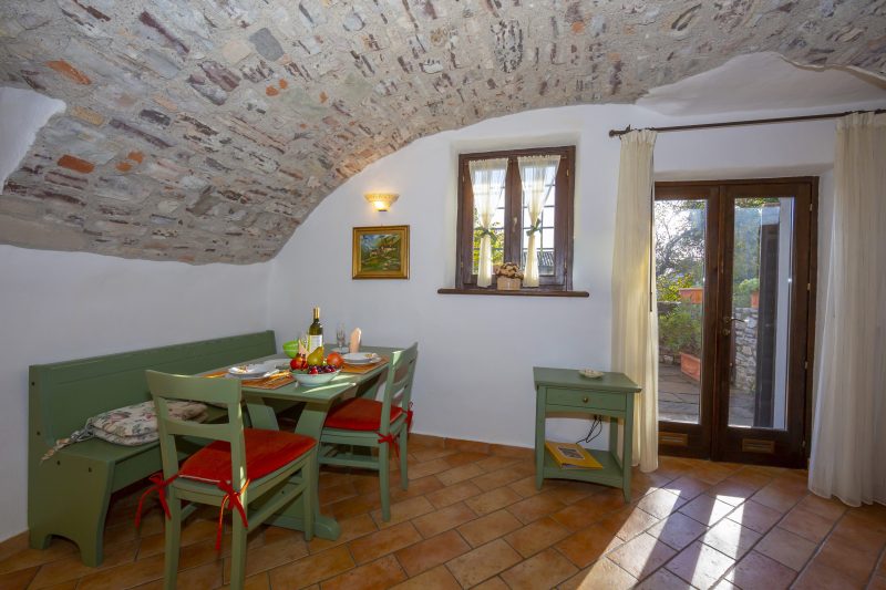 Liano Iris-Private Terrace & parking