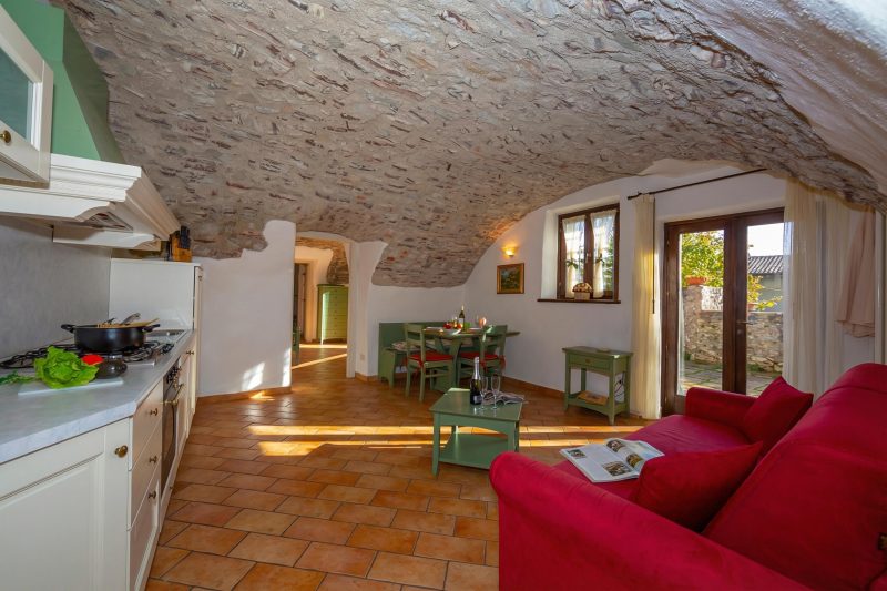 Liano Iris-Private Terrace & parking